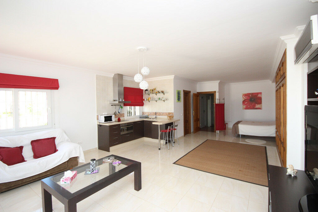 Detached Villa Artola Málaga - image 15