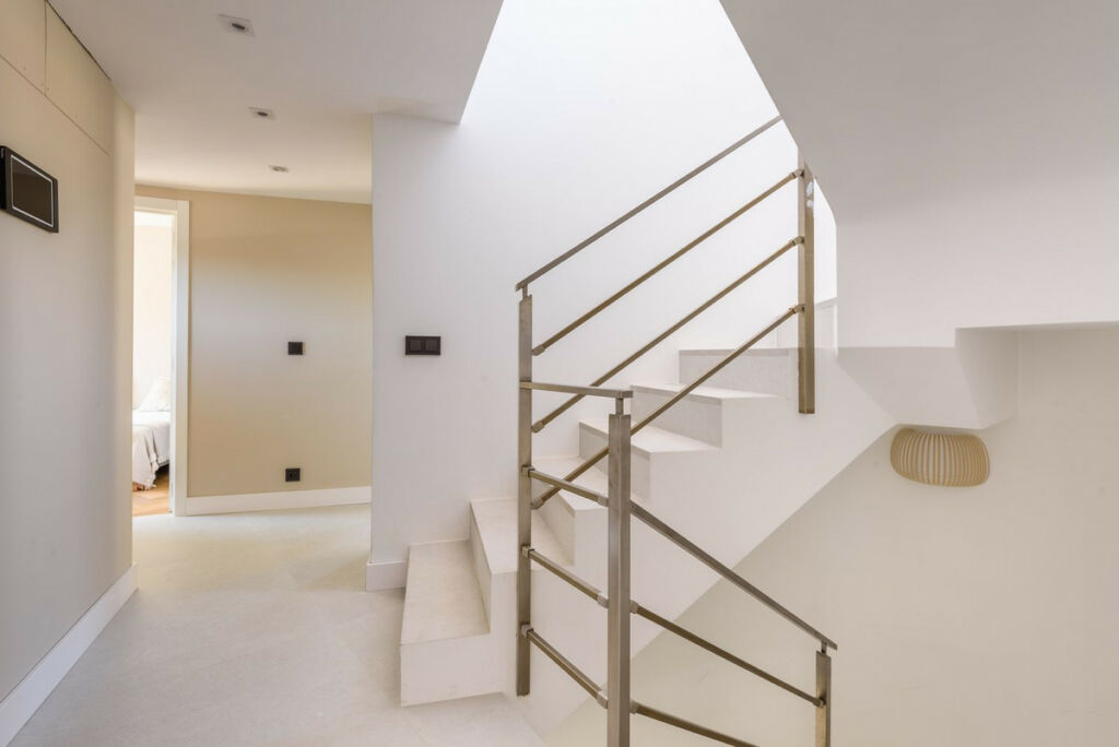 Detached Villa Elviria Málaga - image 15