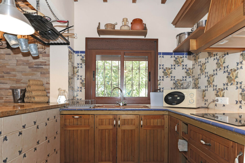 Detached Villa Guaro Málaga - image 15