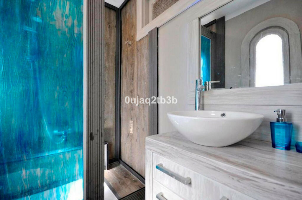 Detached Villa Marbella Málaga - image 14