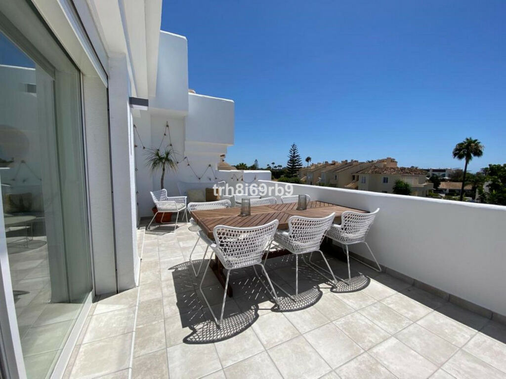 Penthouse El Paraiso Málaga - image 16