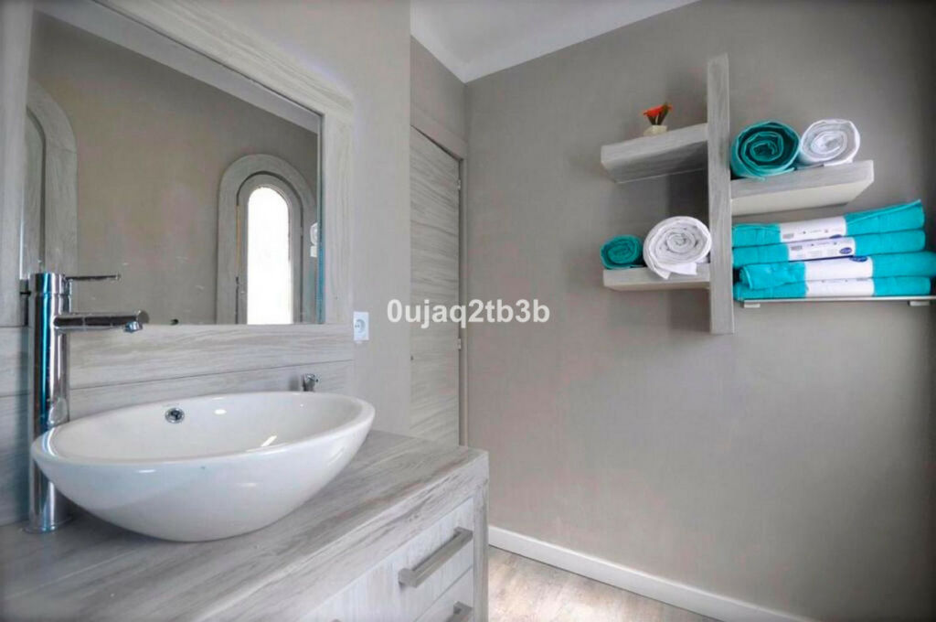 Detached Villa Marbella Málaga - image 15