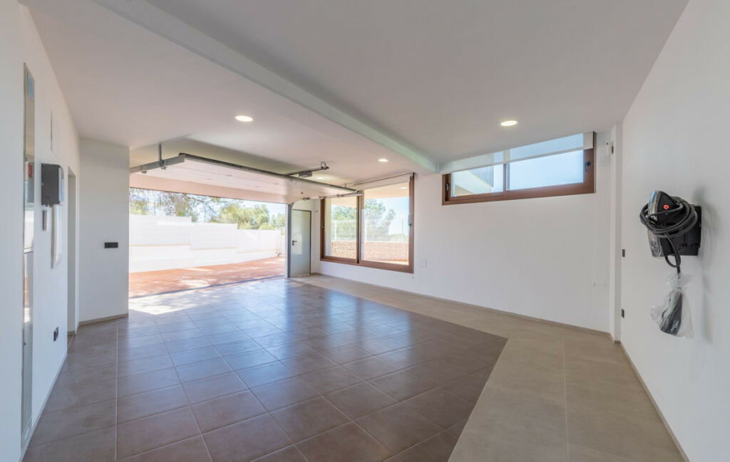 Detached Villa La Nucia Alicante - image 18