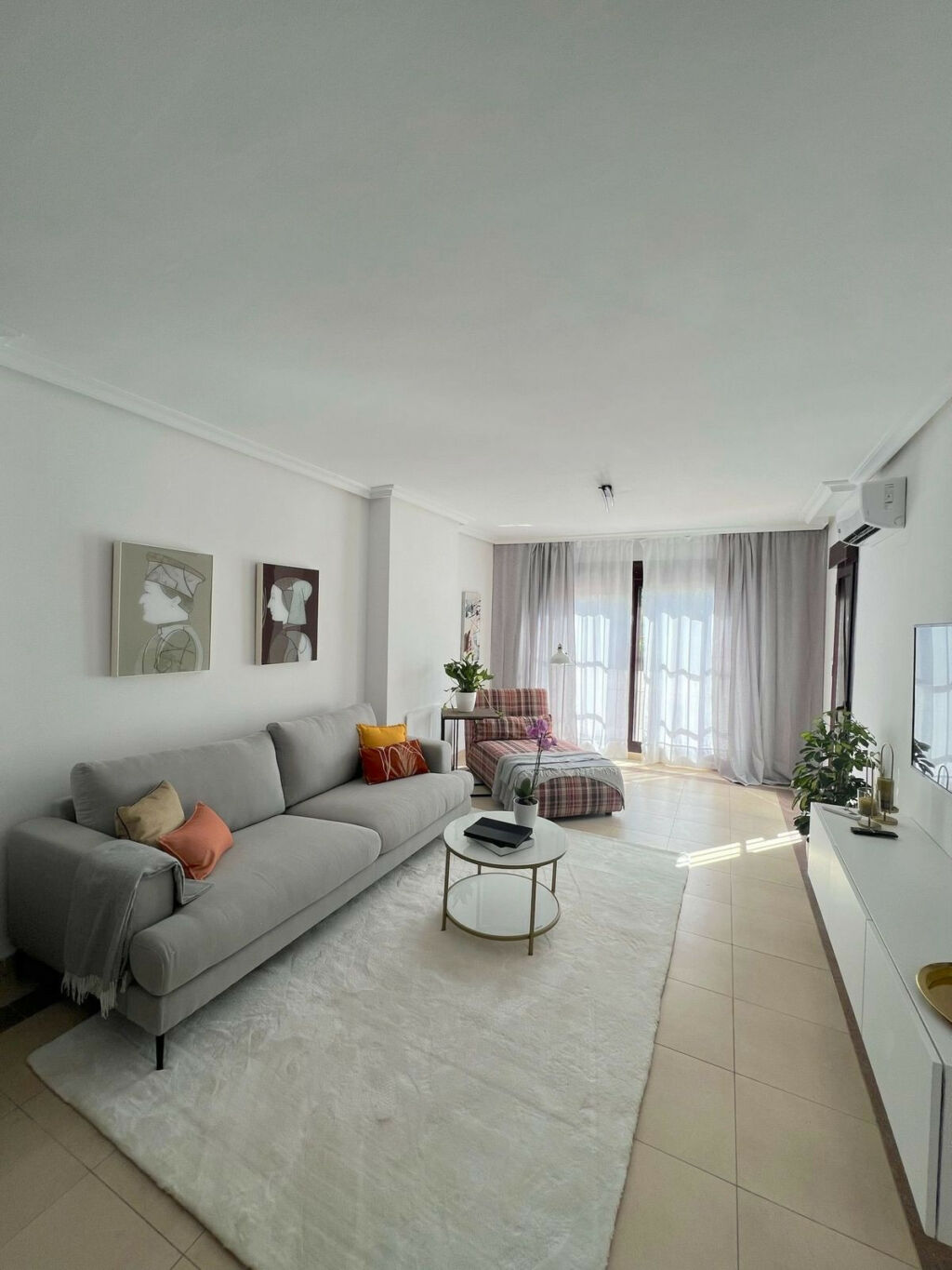 Ground Floor Apartment Nueva Andalucía Málaga - image 2