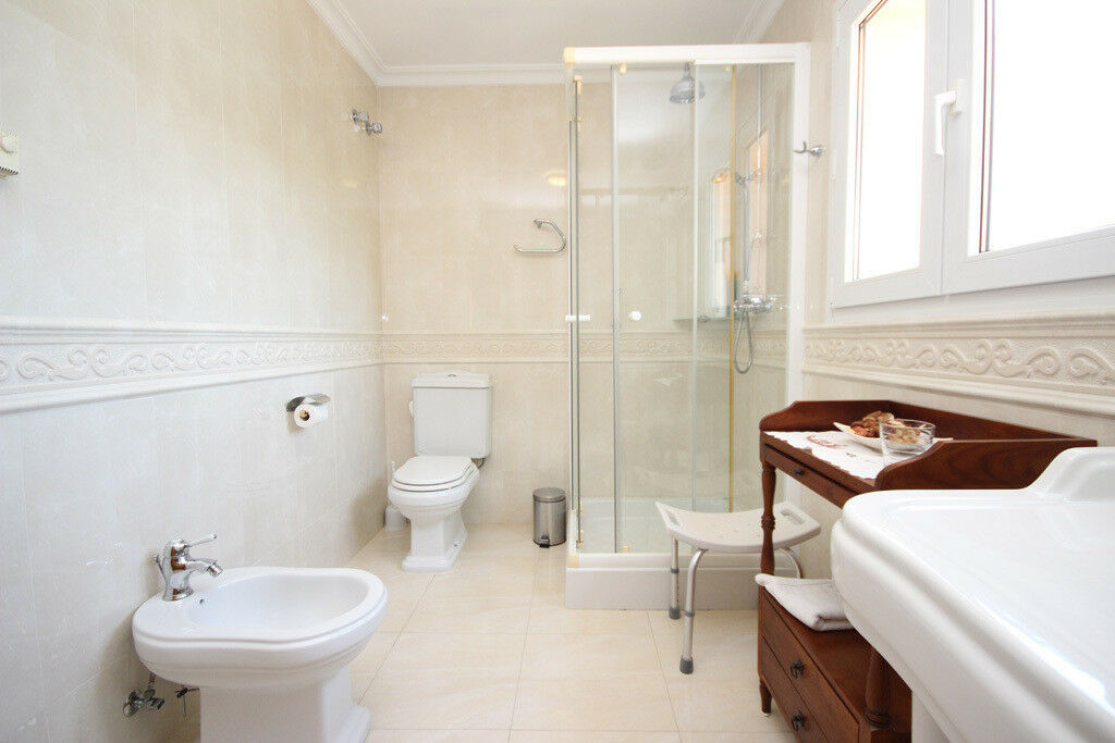 Detached Villa Artola Málaga - image 20