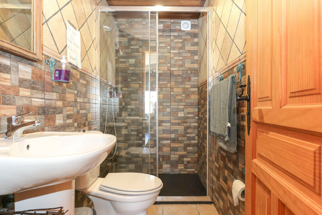 Detached Villa Guaro Málaga - image 22