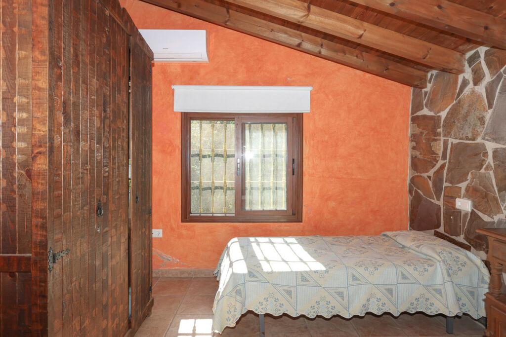 Detached Villa Guaro Málaga - image 24