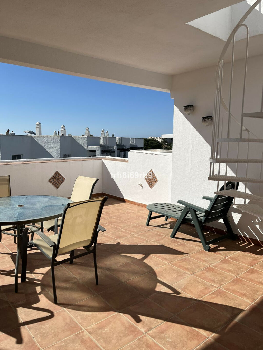 Top Floor Apartment El Paraiso Málaga - image 24