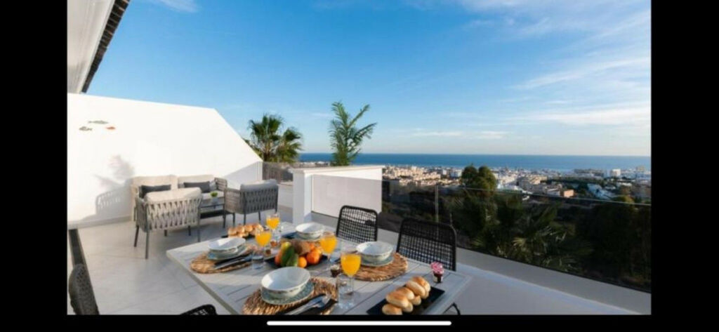 Penthouse Estepona Málaga - image 25