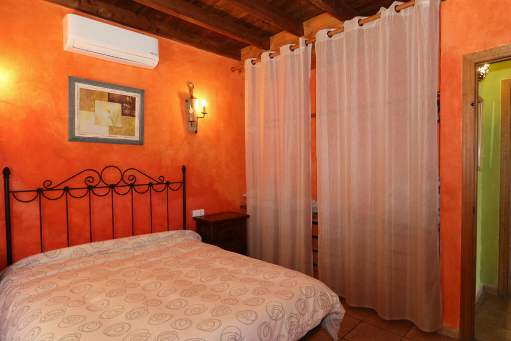 Detached Villa Guaro Málaga - image 30
