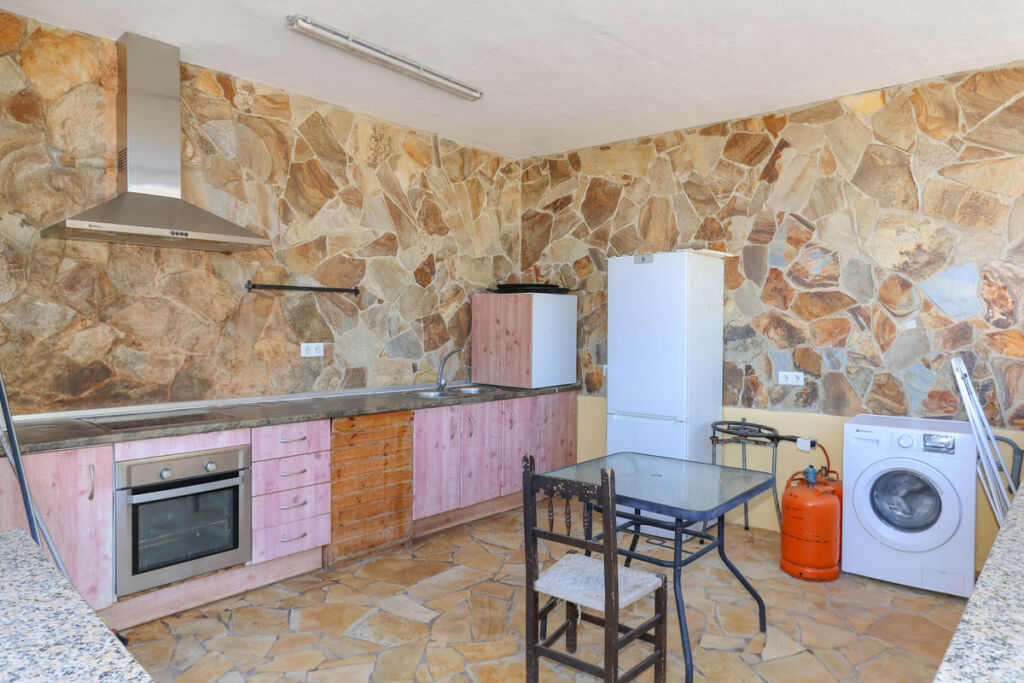 Detached Villa Guaro Málaga - image 36