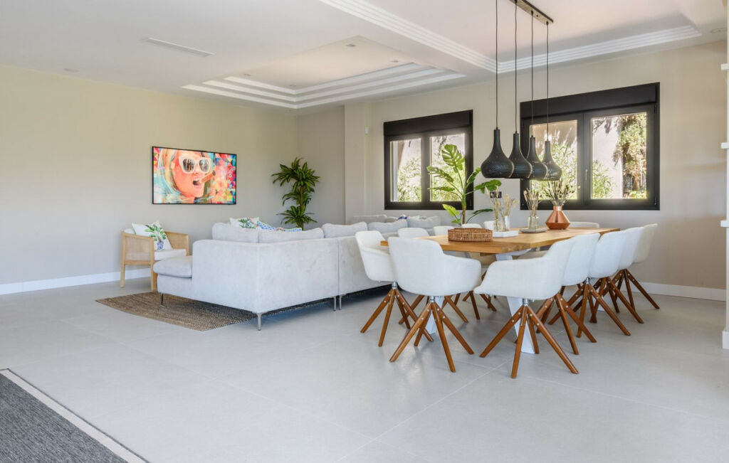 Detached Villa Elviria Málaga - image 37