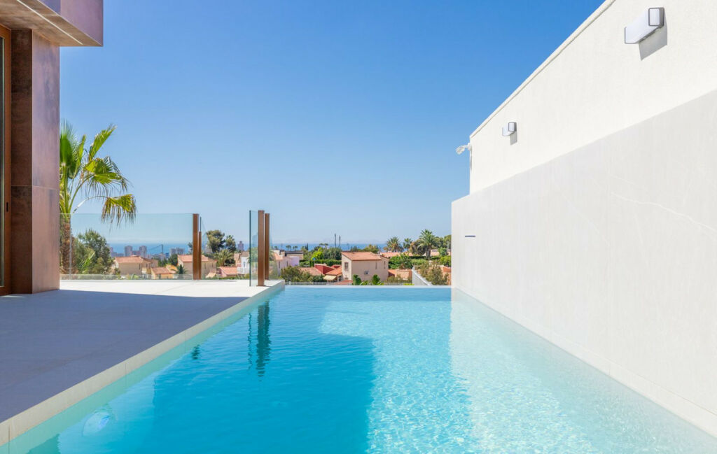 Detached Villa La Nucia Alicante - image 38