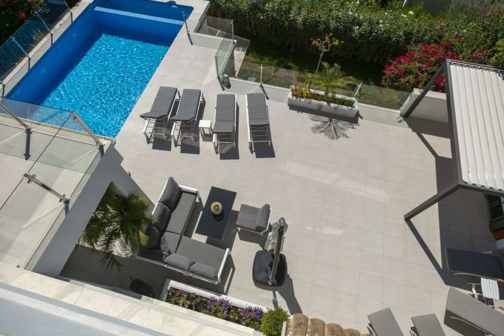 Townhouse Elviria Málaga - image 4