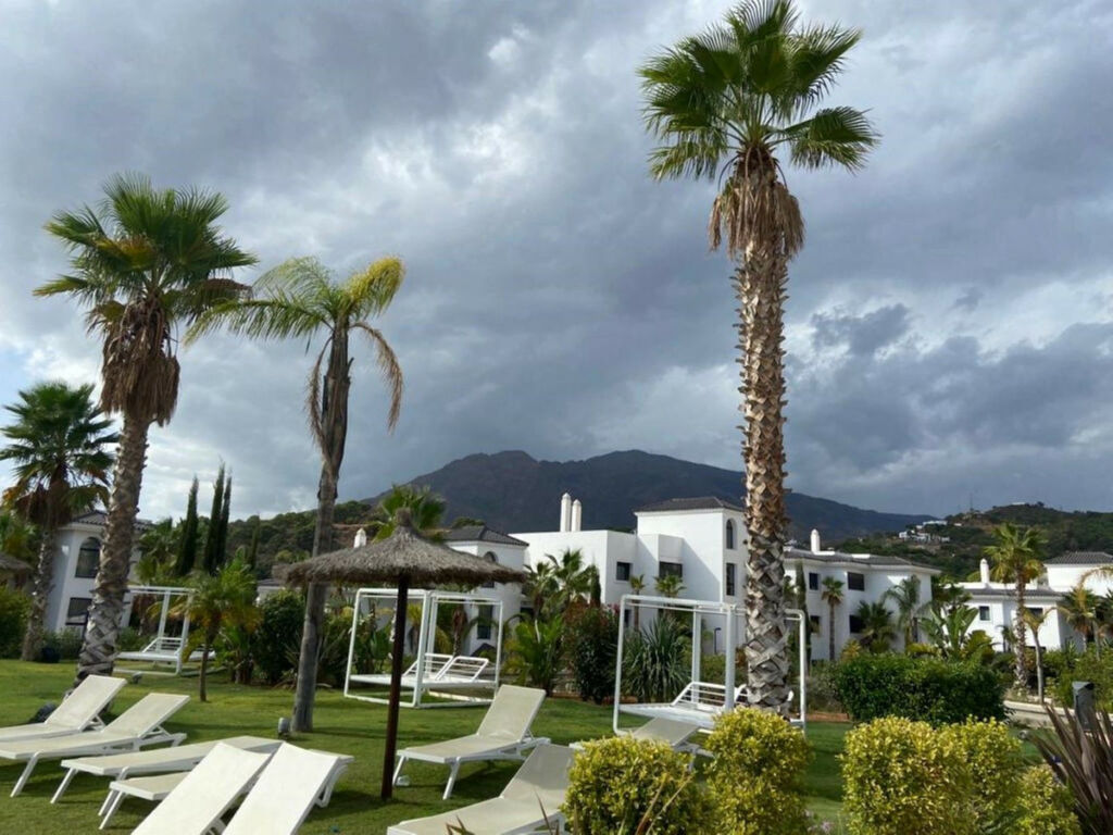 Penthouse Estepona Málaga - image 4
