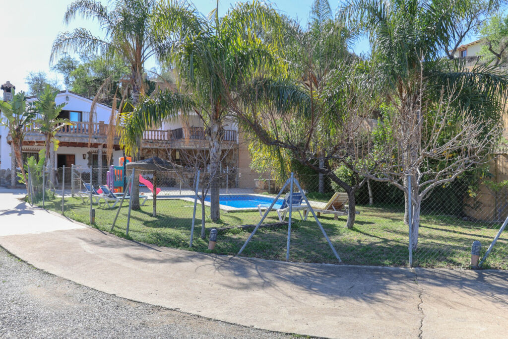 Detached Villa Guaro Málaga - image 46