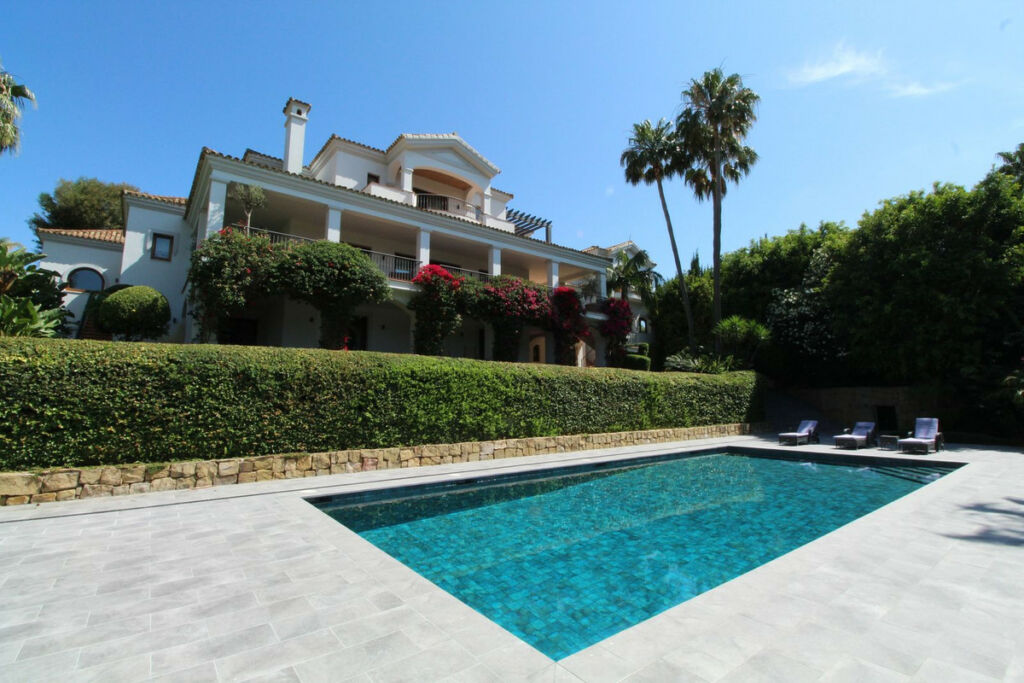 Detached Villa Sotogrande Alto Cádiz - image 51