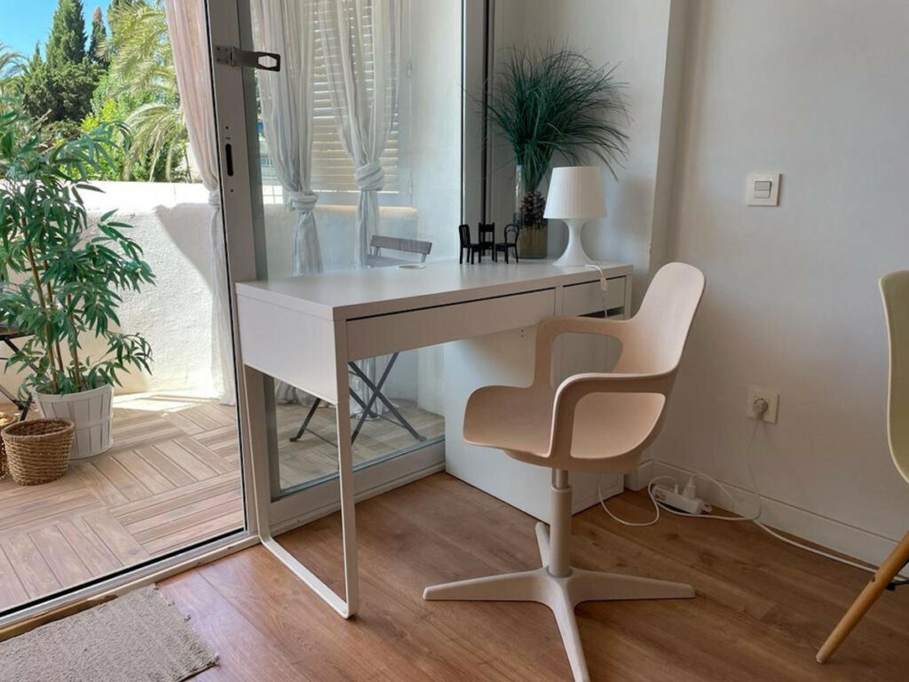 Top Floor Apartment Marbesa Málaga - image 6