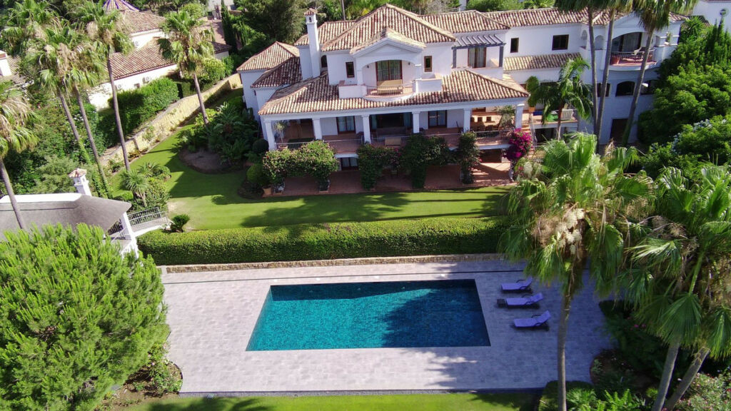 Detached Villa Sotogrande Alto Cádiz - image 60