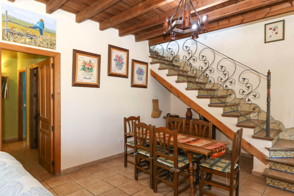 Detached Villa Guaro Málaga - image 7