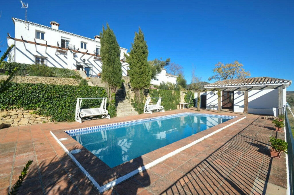 Finca - Cortijo Ronda Málaga - image 8