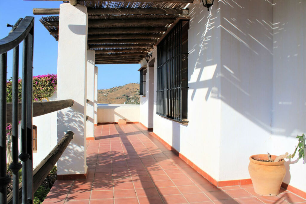 Detached Villa Frigiliana Málaga - image 8