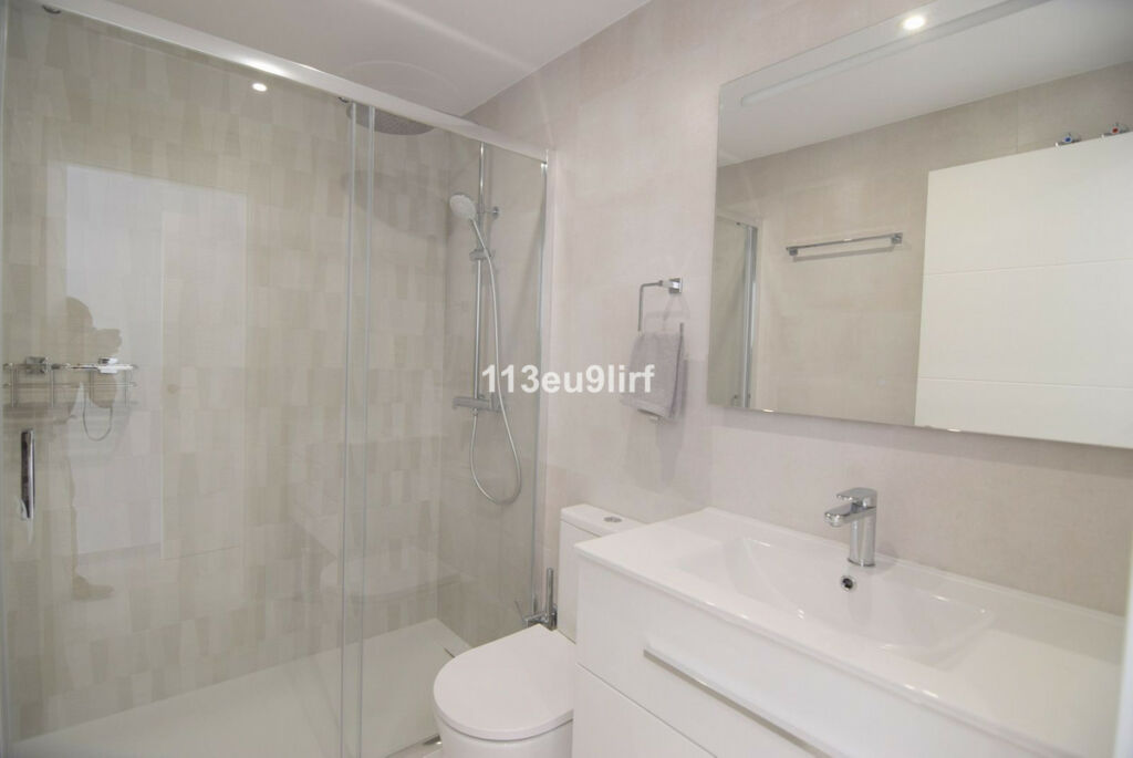 Top Floor Apartment La Cala de Mijas Málaga - image 9
