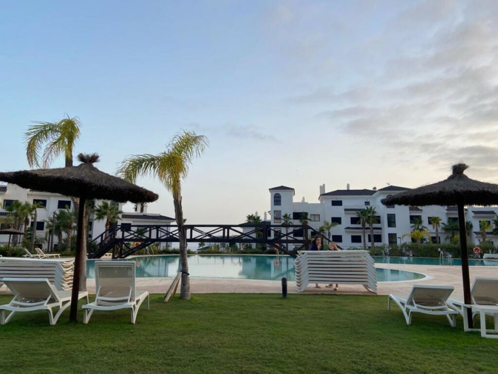 Penthouse Estepona Málaga - image 9
