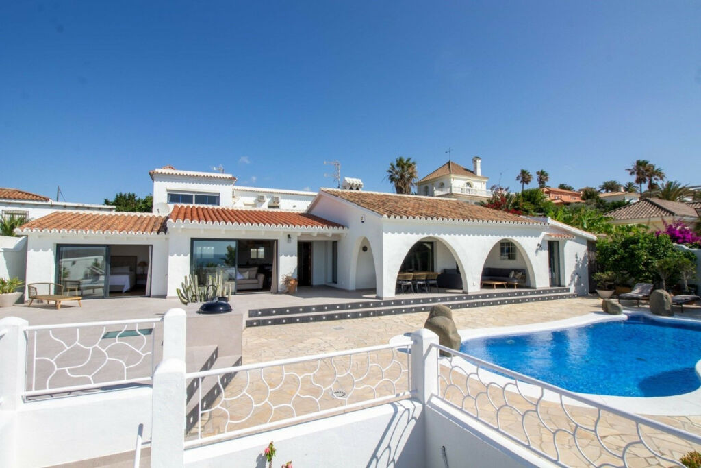 Detached Villa Punta Chullera Málaga