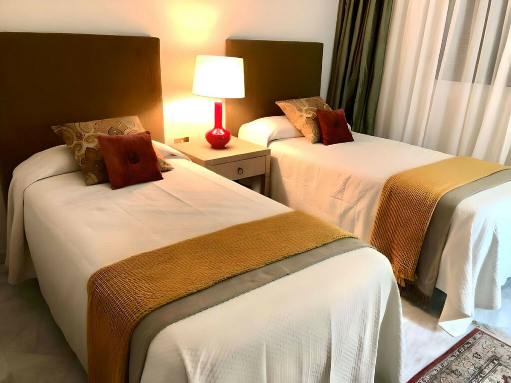 Middle Floor Apartment Marbella Málaga - image 14