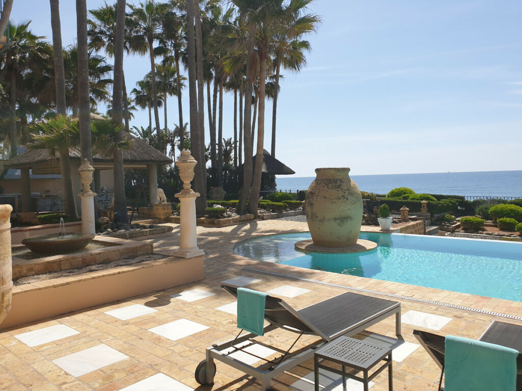 Detached Villa Los Monteros Málaga - image 16