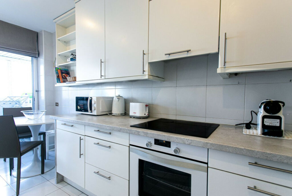 Middle Floor Apartment Marbella Málaga - image 17