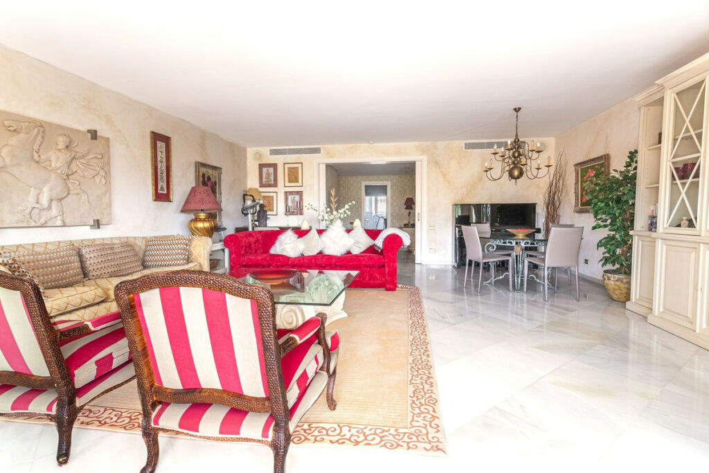 Middle Floor Apartment Marbella Málaga - image 18