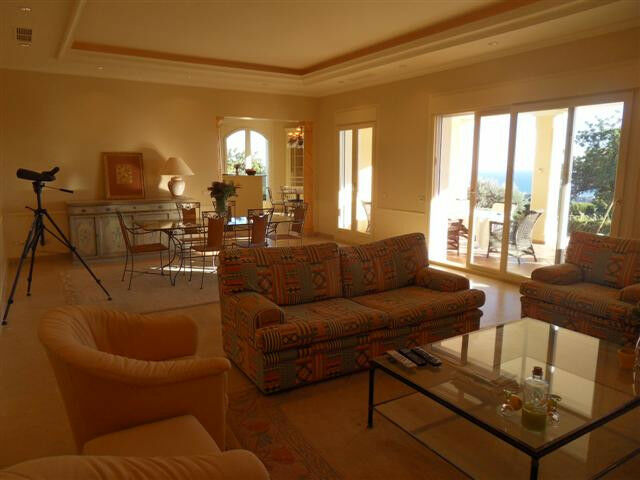Detached Villa Altos de los Monteros Málaga - image 2