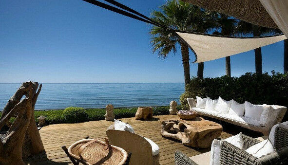 Detached Villa Los Monteros Málaga - image 2