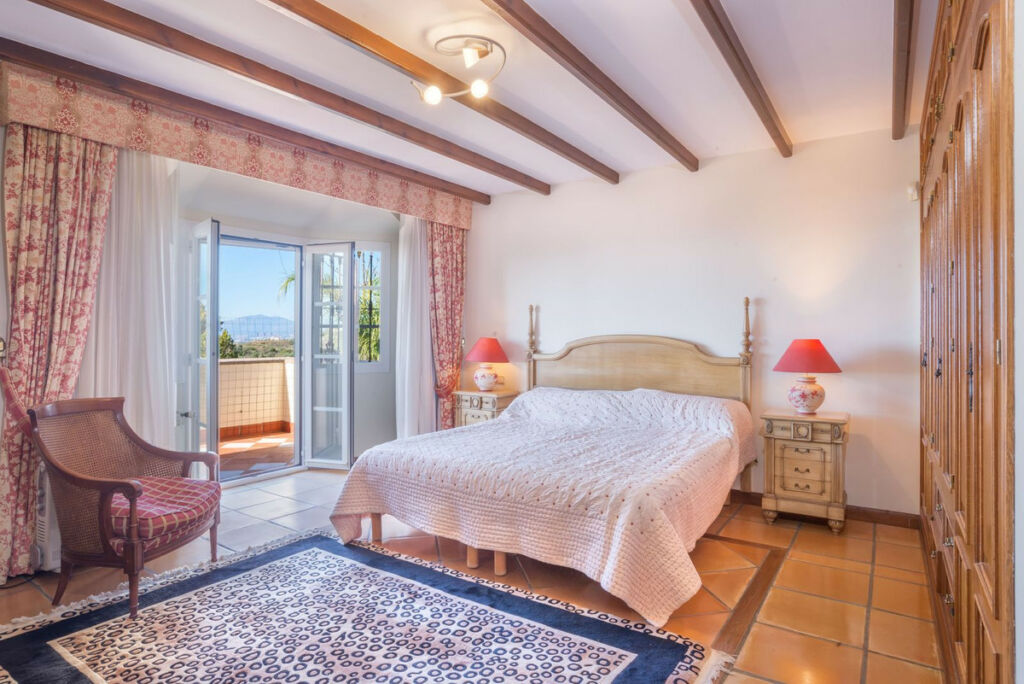 Detached Villa Altos de los Monteros Málaga - image 22