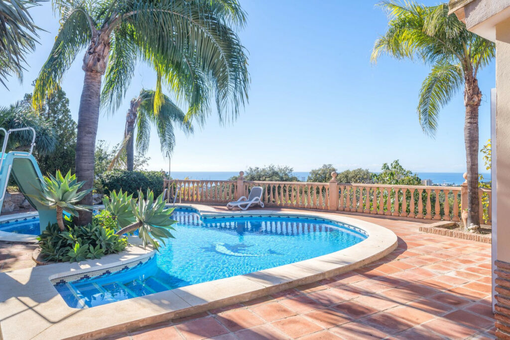 Detached Villa Altos de los Monteros Málaga - image 23