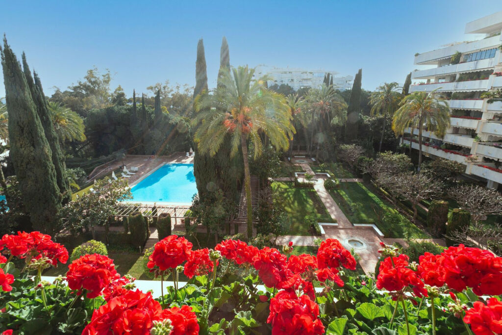 Middle Floor Apartment Marbella Málaga - image 23