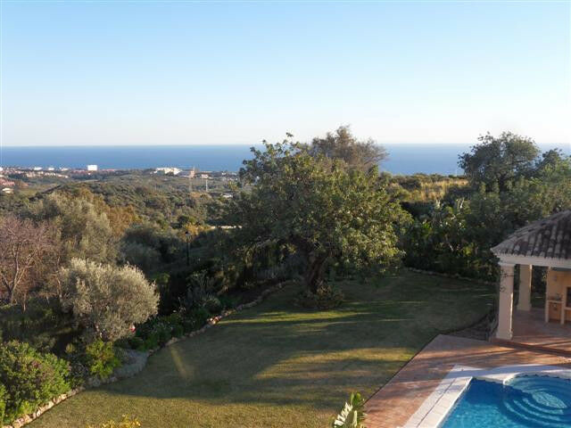 Detached Villa Altos de los Monteros Málaga - image 27
