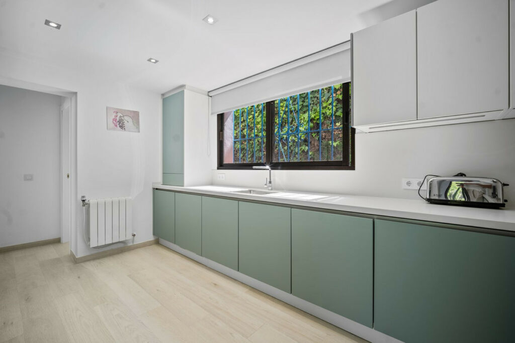 Detached Villa Marbella Málaga - image 27