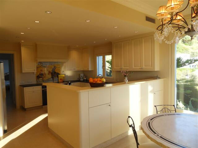 Detached Villa Altos de los Monteros Málaga - image 4