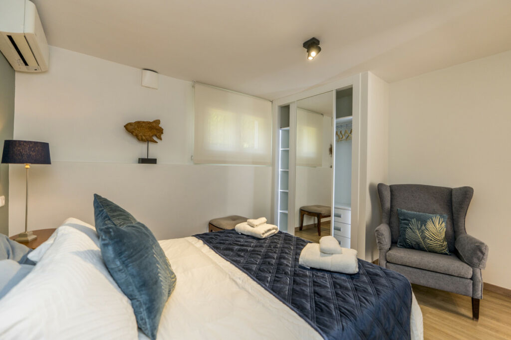 Detached Villa Elviria Málaga - image 42