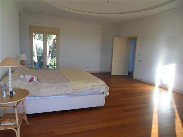 Detached Villa Altos de los Monteros Málaga - image 5