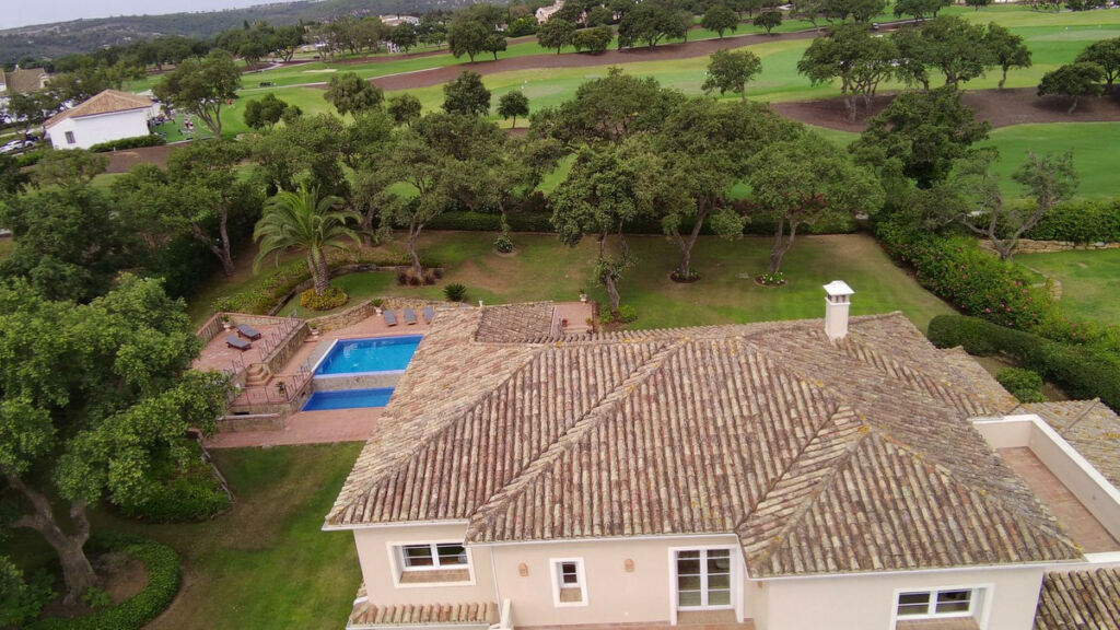 Detached Villa San Roque Club Cádiz - image 70