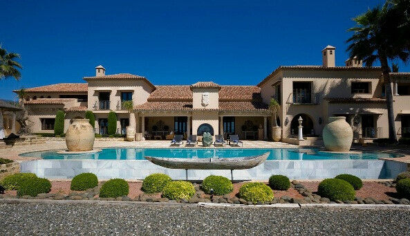 Detached Villa Los Monteros Málaga - image 9