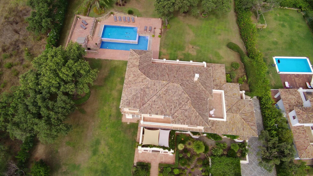 Detached Villa San Roque Club Cádiz - image 74