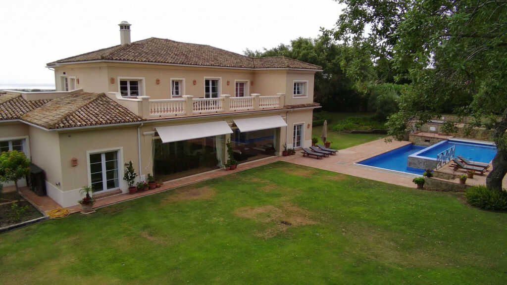 Detached Villa San Roque Club Cádiz - image 76
