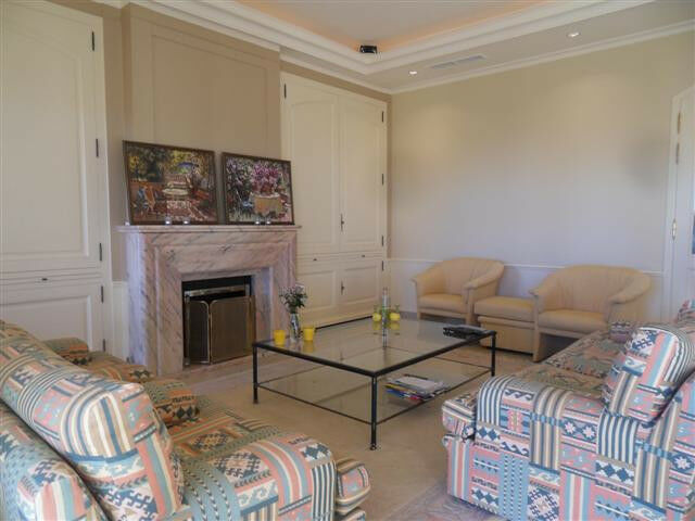 Detached Villa Altos de los Monteros Málaga - image 8