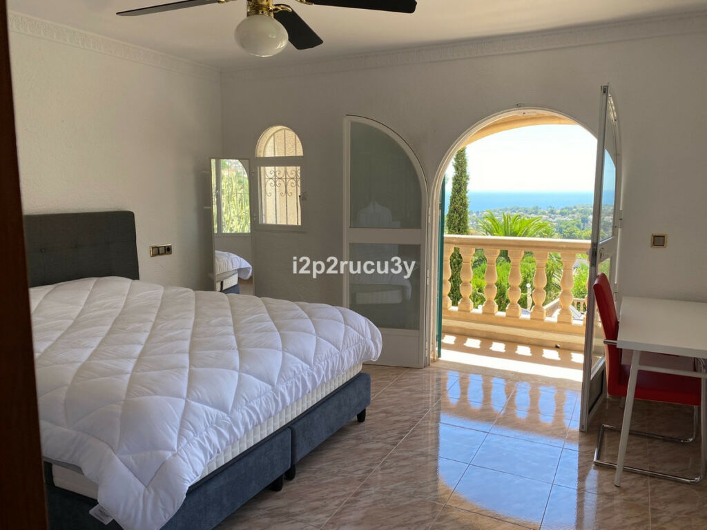 Detached Villa Benissa Alicante - image 11