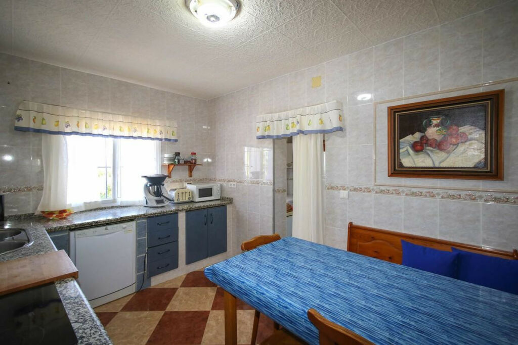 Detached Villa Alhaurín de la Torre Málaga - image 11